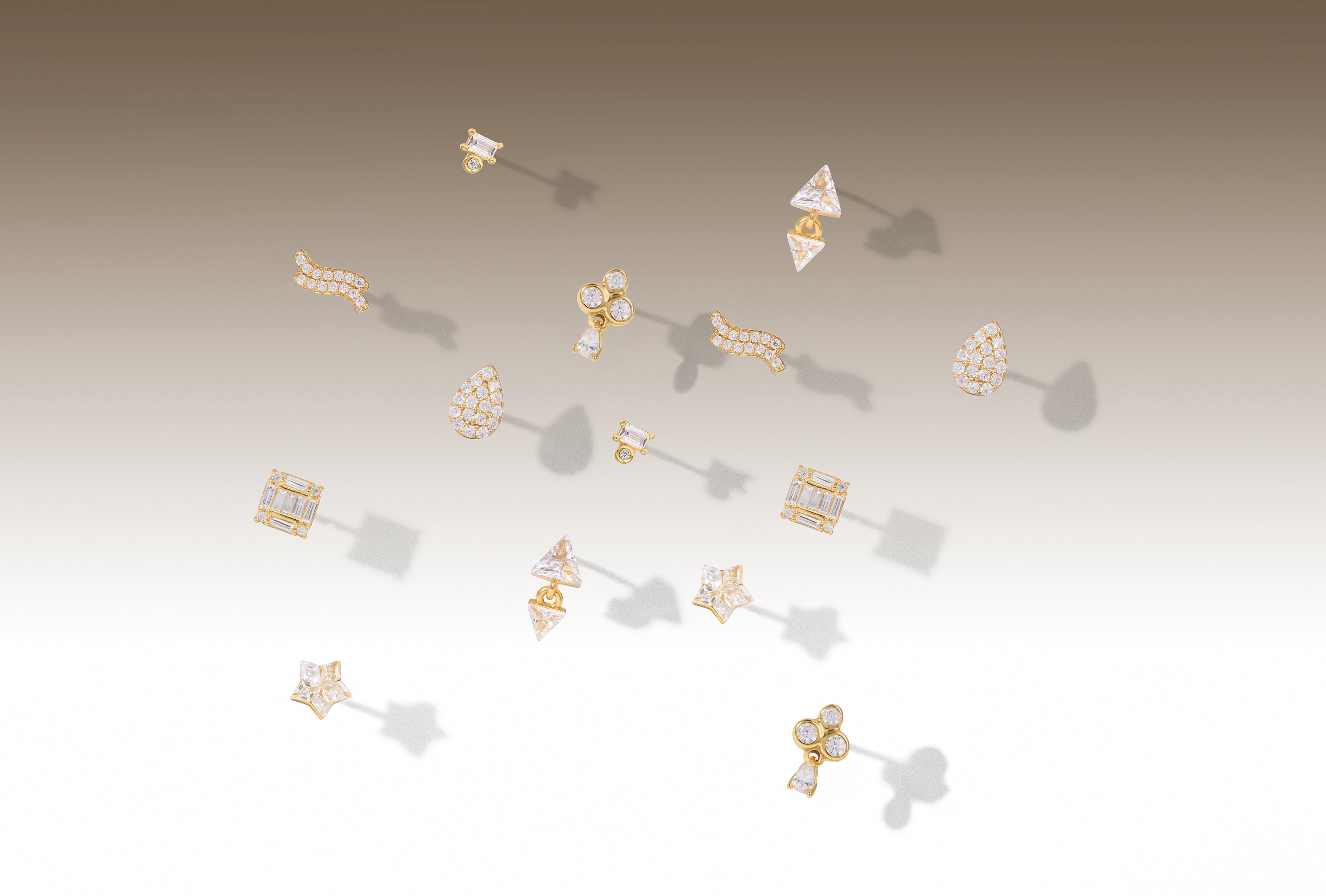 The Guide : Gold Stud Earrings