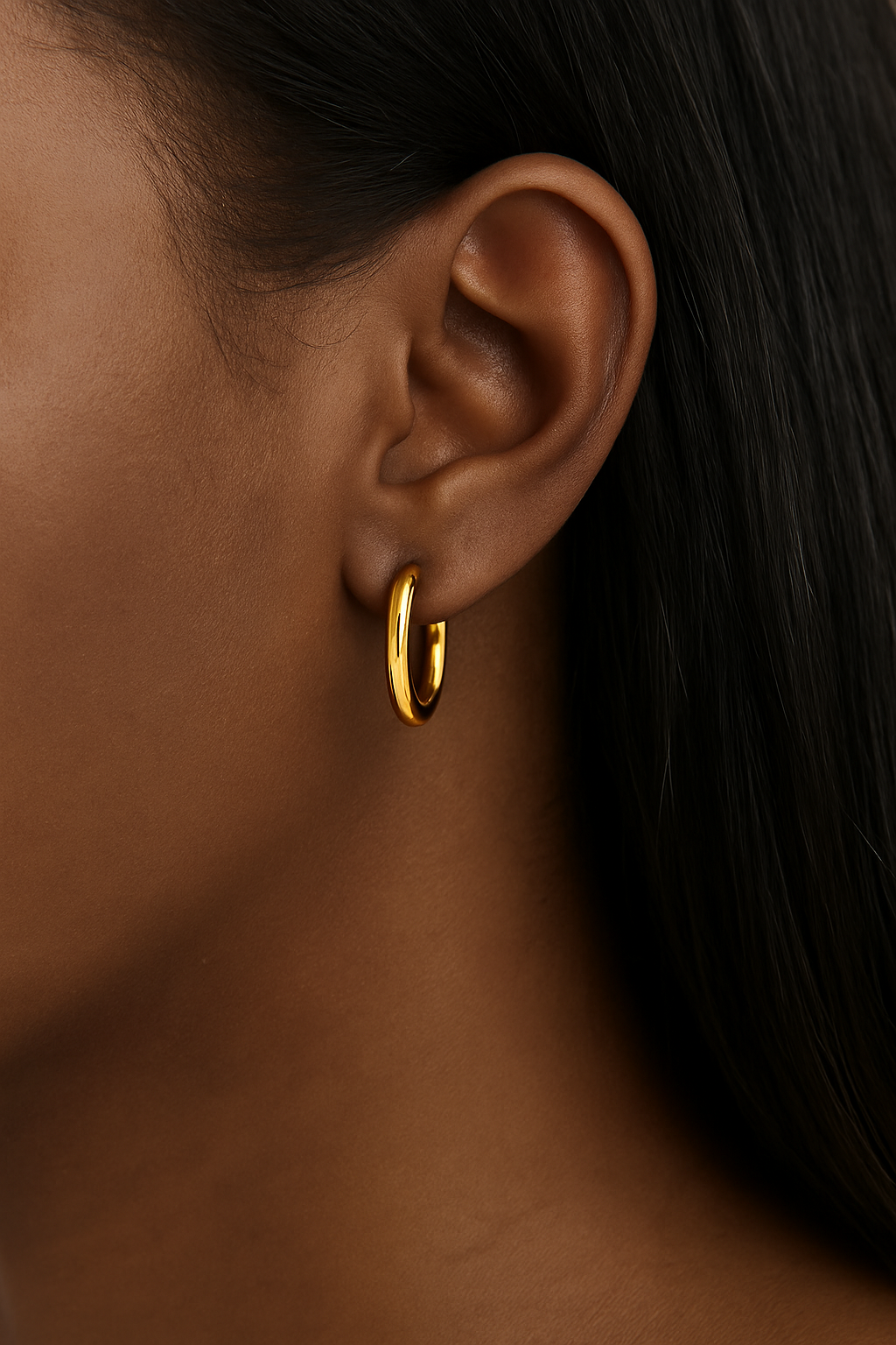 Simple 15mm gold vermeil mini hoop model