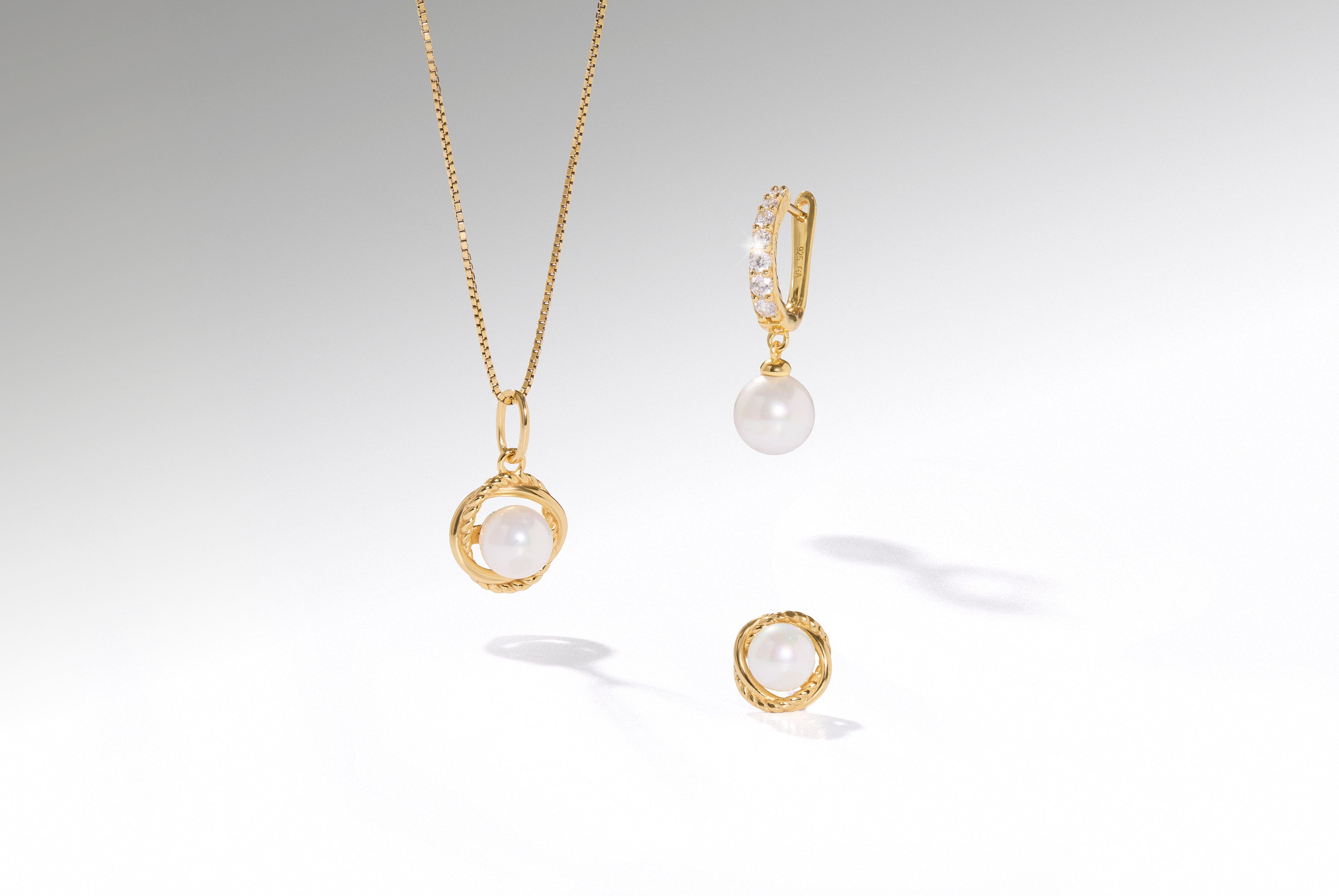 The Timeless Elegance of Pearl JewelLEry