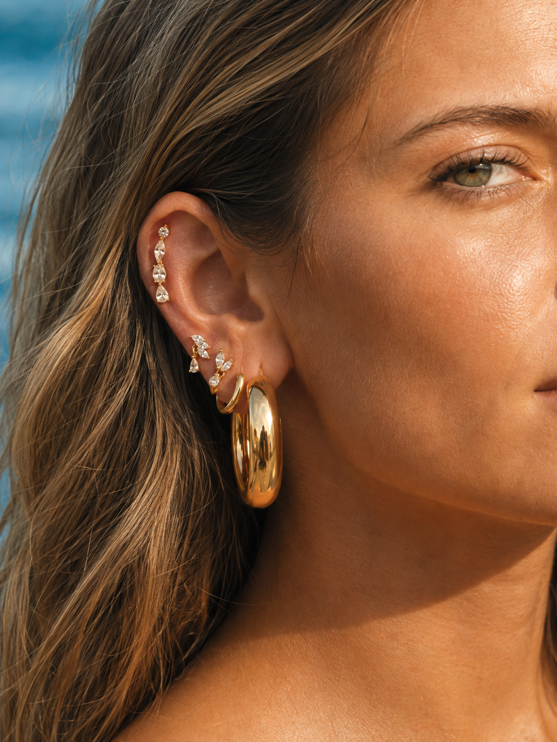 How to Wear Gold Hoop Earrings: 10 Styling Ideas for Every Occasion
