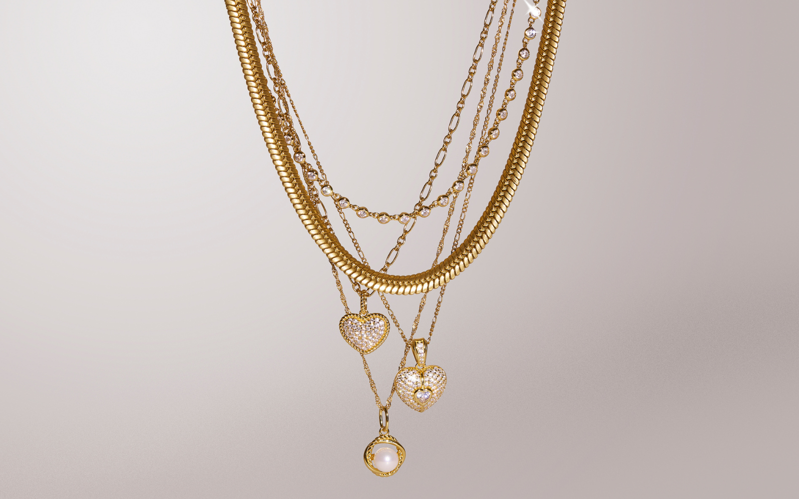 How to Layer Necklaces Like a Pro