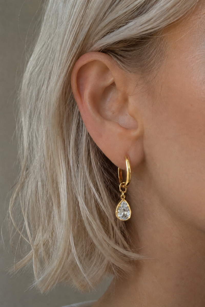 12.5mm Gold Huggie Earring Set With Vittoria Gold Charm