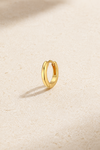 6.5mm Gold Huggie Earring