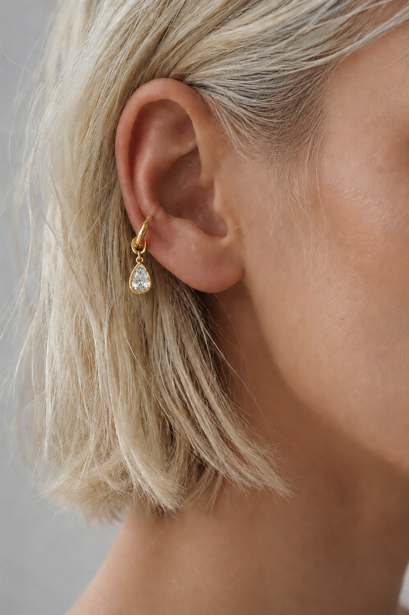 6.5mm Gold Huggie Earring Set With Vittoria Gold Charm