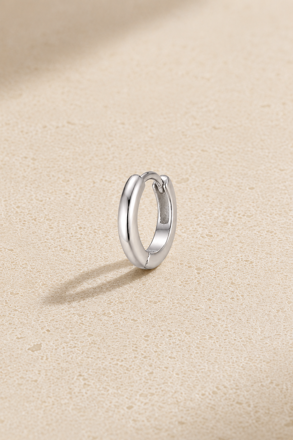 6.5mm Silver Huggie Earring