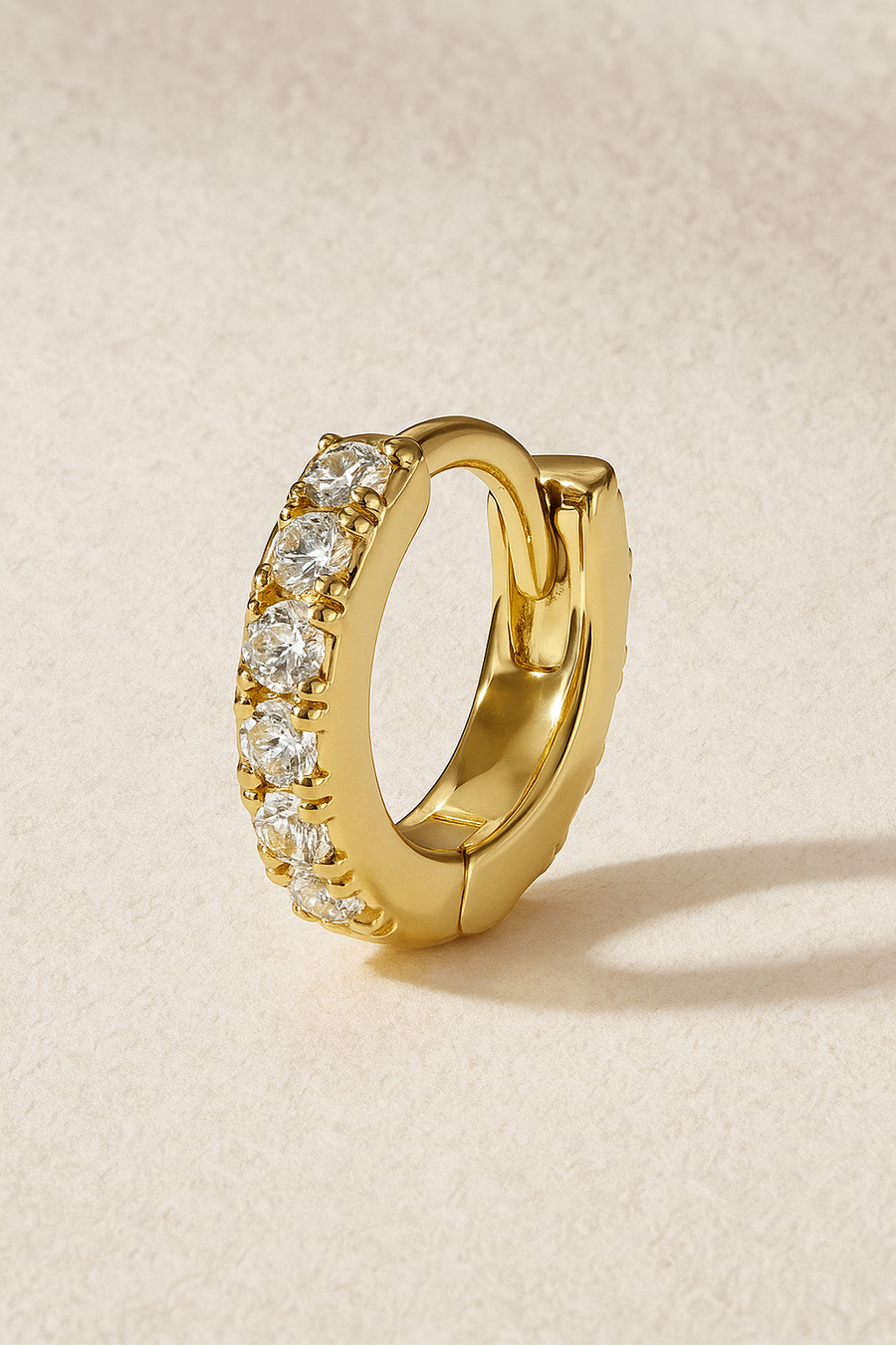 6,5mm gold vermeil huggie