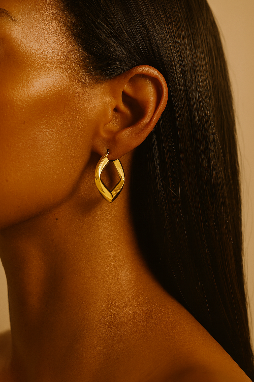 Baby Audrey gold vermeil hoops model 