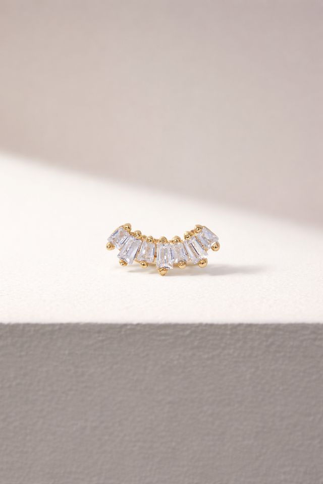 Baguette gold vermeil stud earring