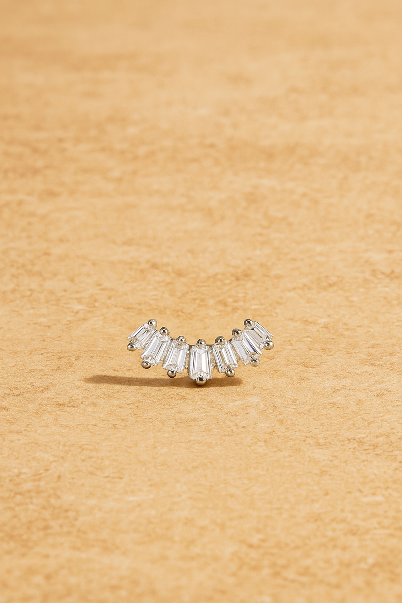 Baguette sterling silver stud earring