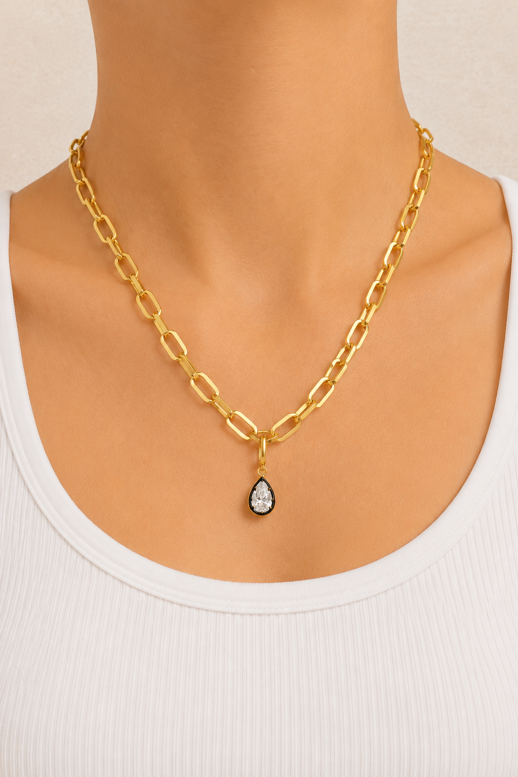 Cara Chain & Vittoria Black Charm