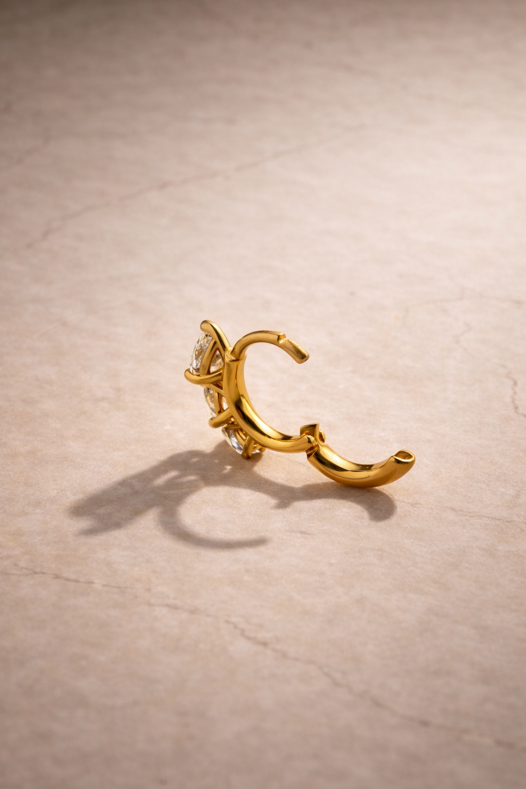 Cascade  6.5mm Huggie – Gold OPEN