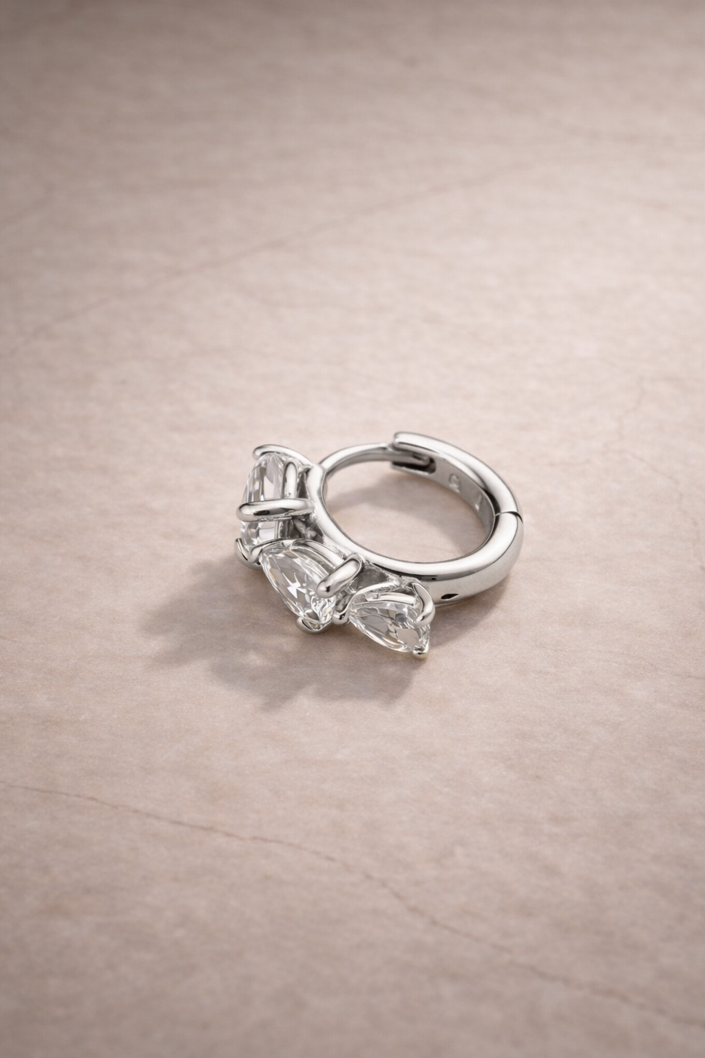 Cascade 6.5mm Huggie – Silver DOWN