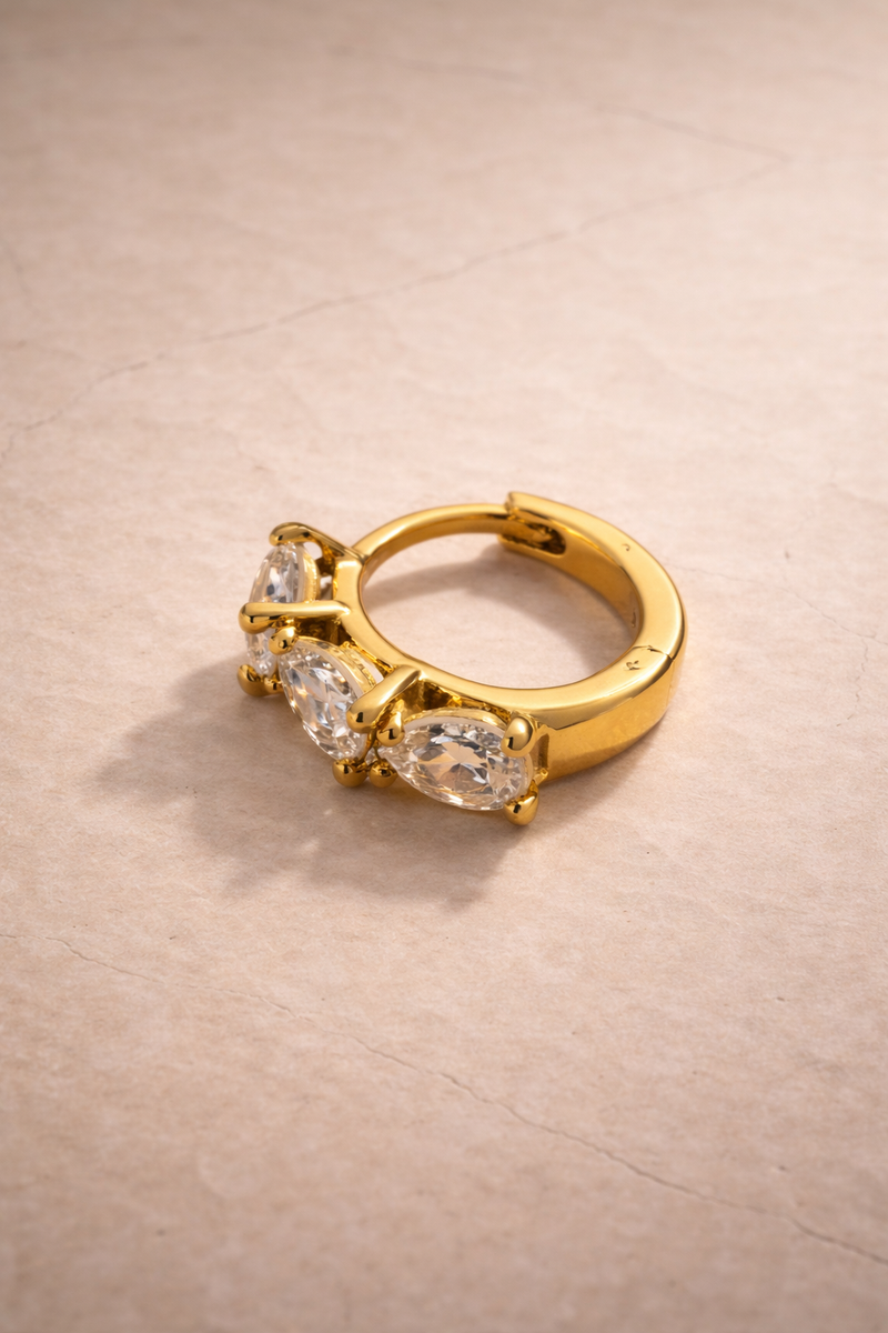 Cascade 8.5mm Huggie - Gold DOWN