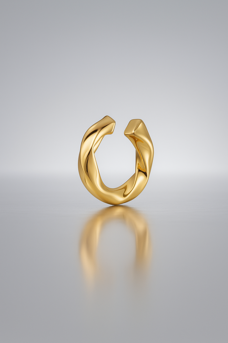 Cyndi Gold Vermeil Ear Cuff