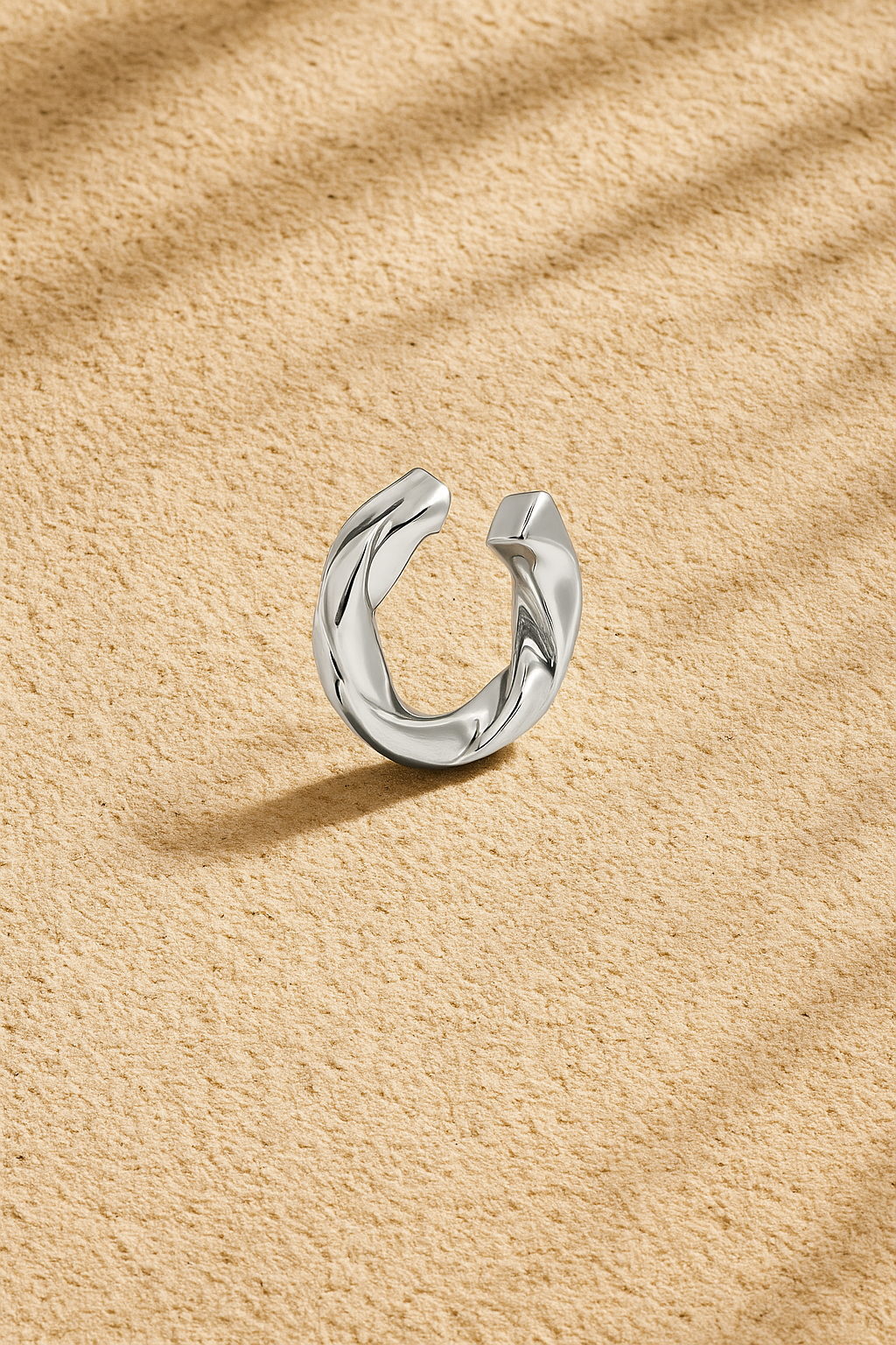 Cyndi Silver Ear Cuff