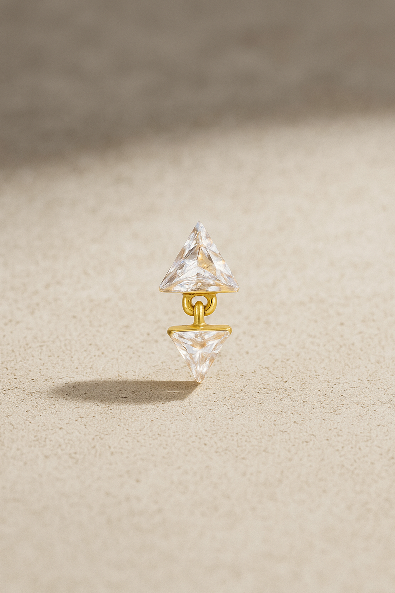 PYRAMID STUD
