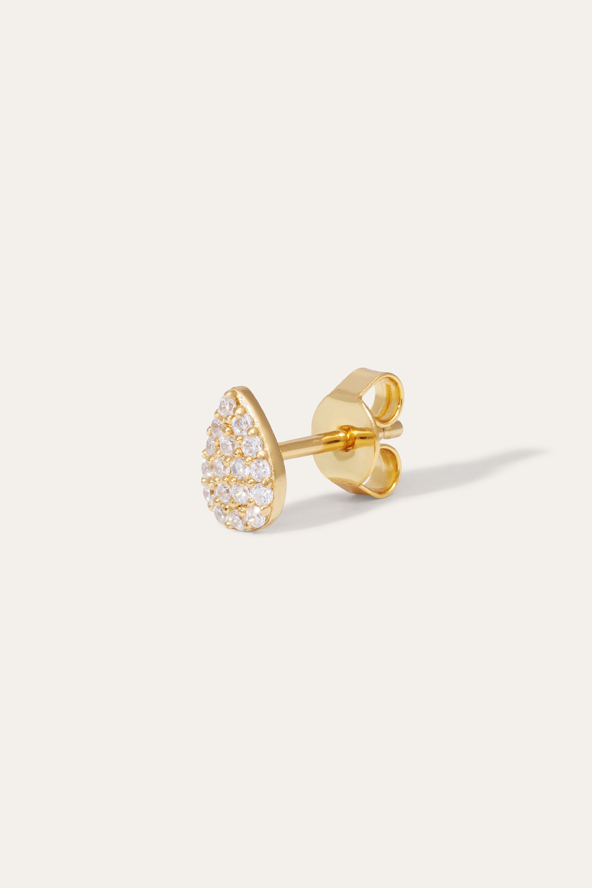 gold stud earrings