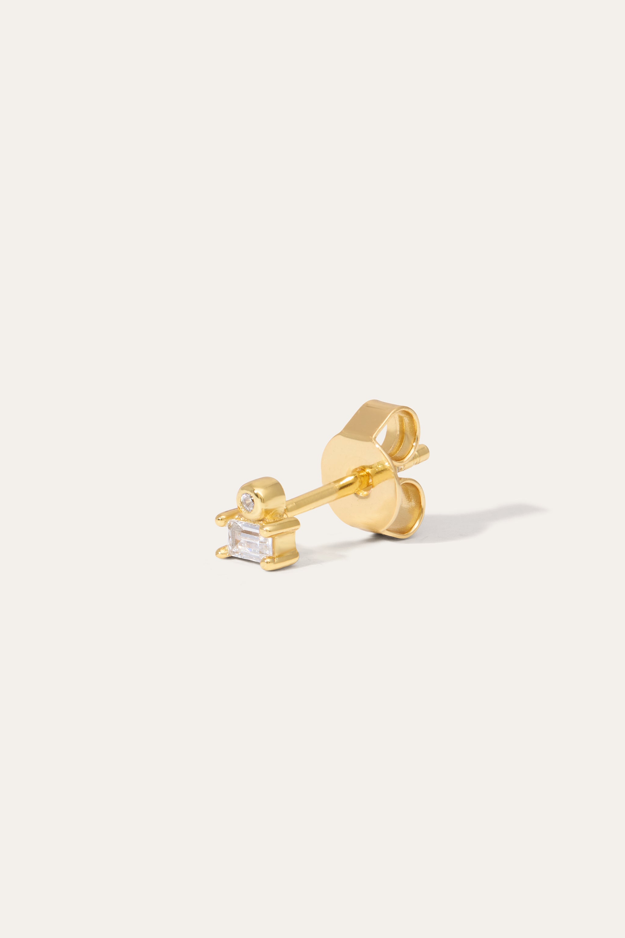 gold stud earrings