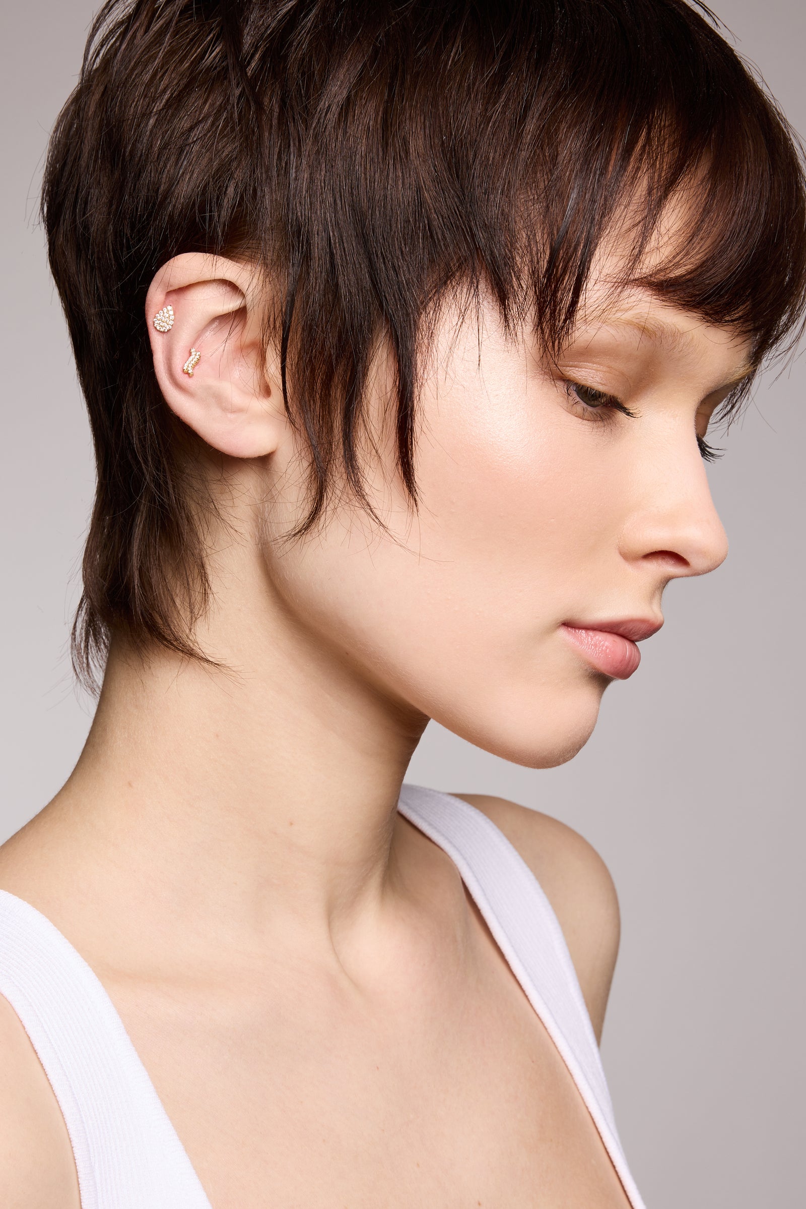 gold stud earrings