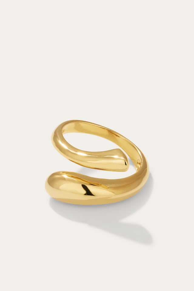 Crossover Gold Ring