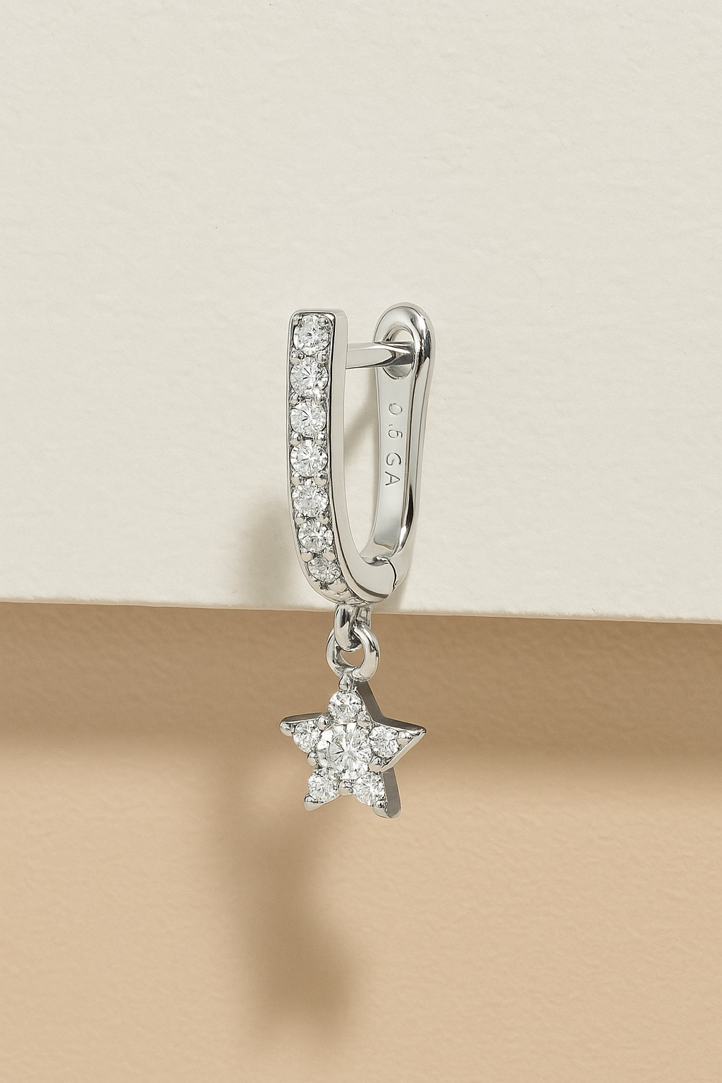 Hanging star sterling silver earring