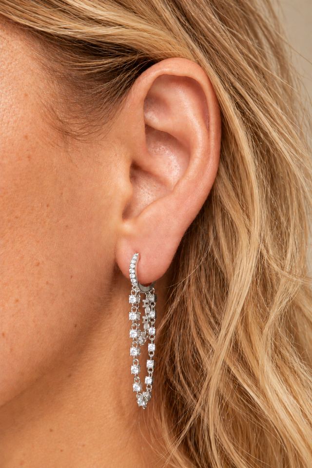 Amina sterling silver earring