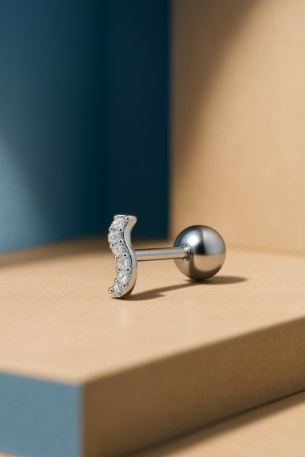 Kyma silver stud (ball screw)