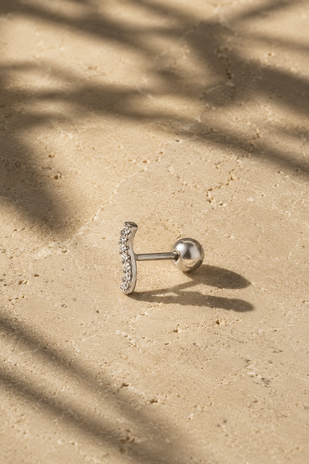Kyma silver stud (ball screw)
