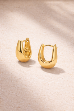 Layla gold hoop earrings lightweight classic everyday hoops