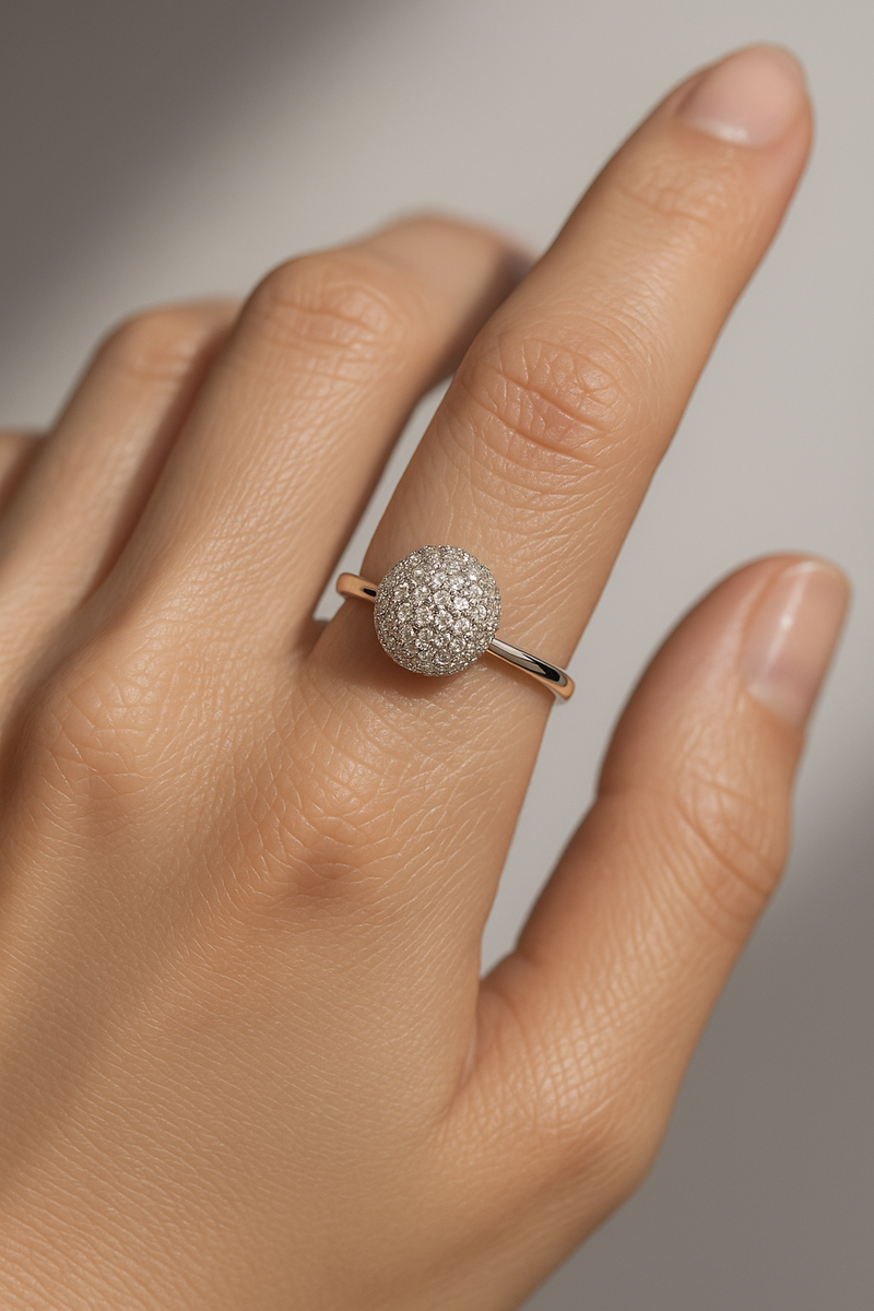 Lumi pave silver bead ring model
