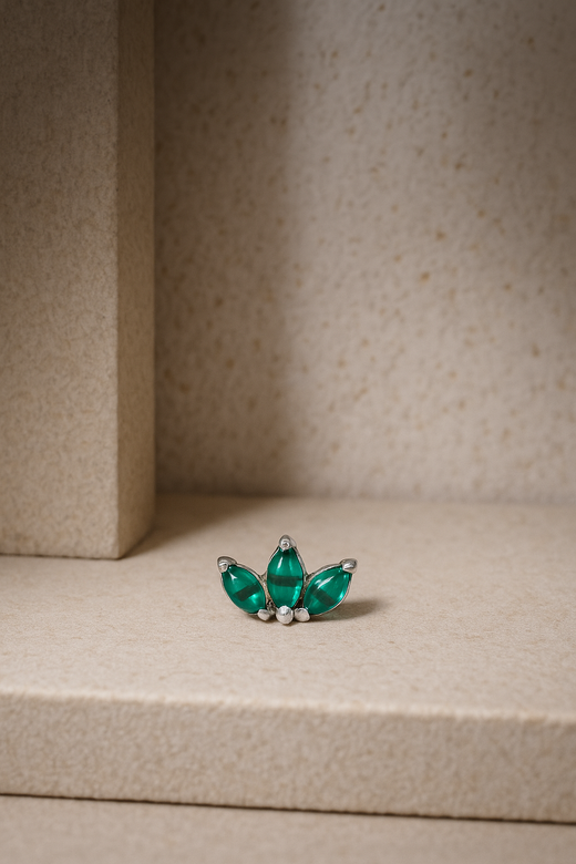 Marquise Fan malachite sterling silver stud (ball screw)