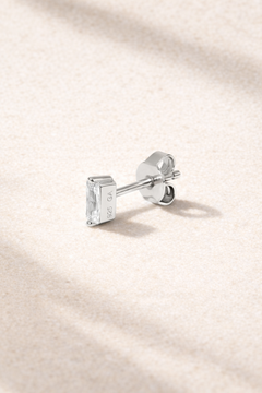 Mini baguette sterling silver stud earring side