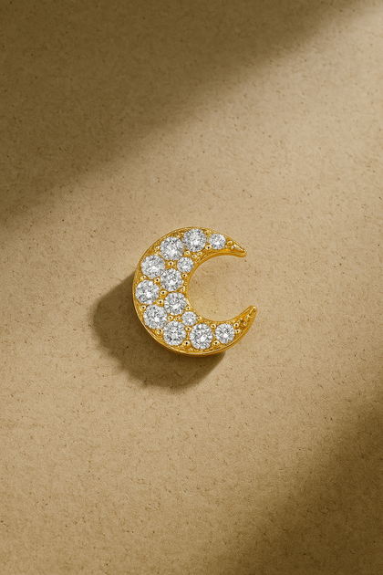 Moon gold vermeil stud