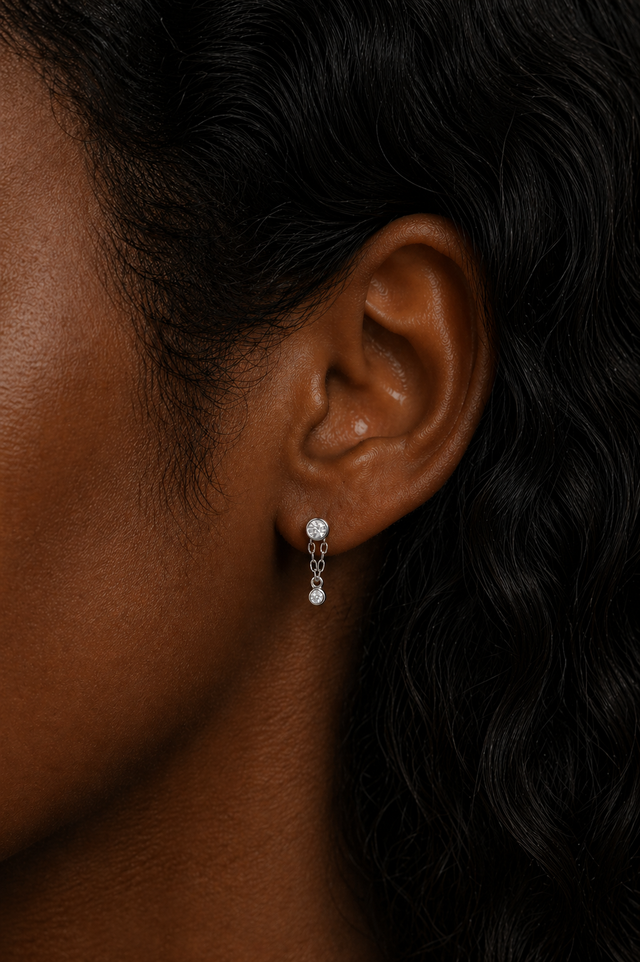 Ora sterling silver stud