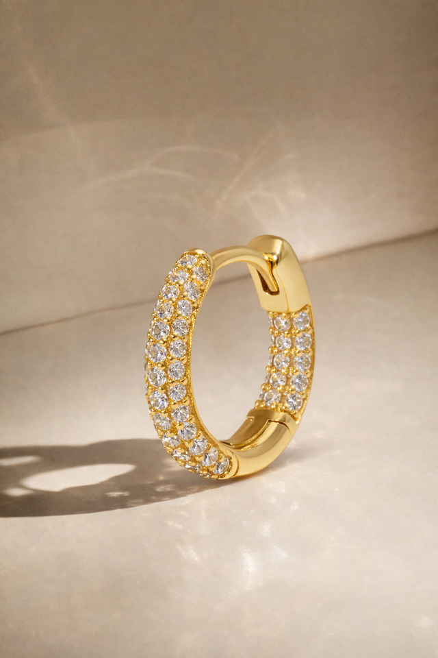 Oval three rows gold vermeil huggie