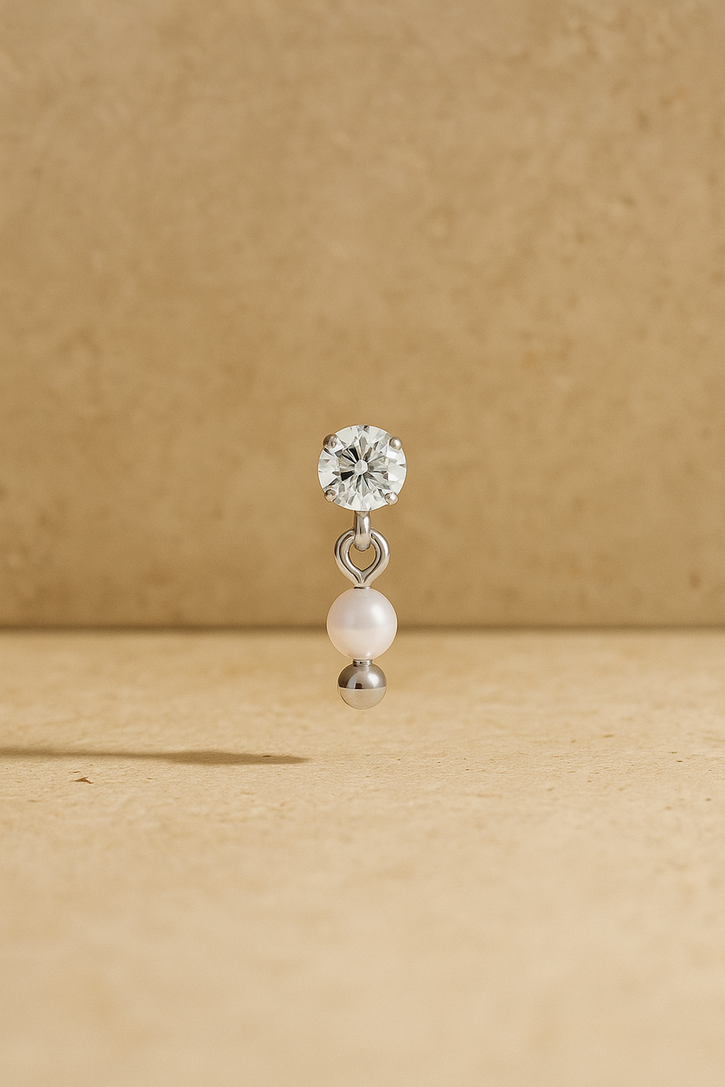 Pearl Essence Mini Silver Stud