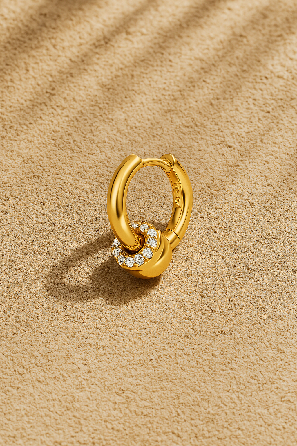 Soraya Piecing Bead Gold Huggie