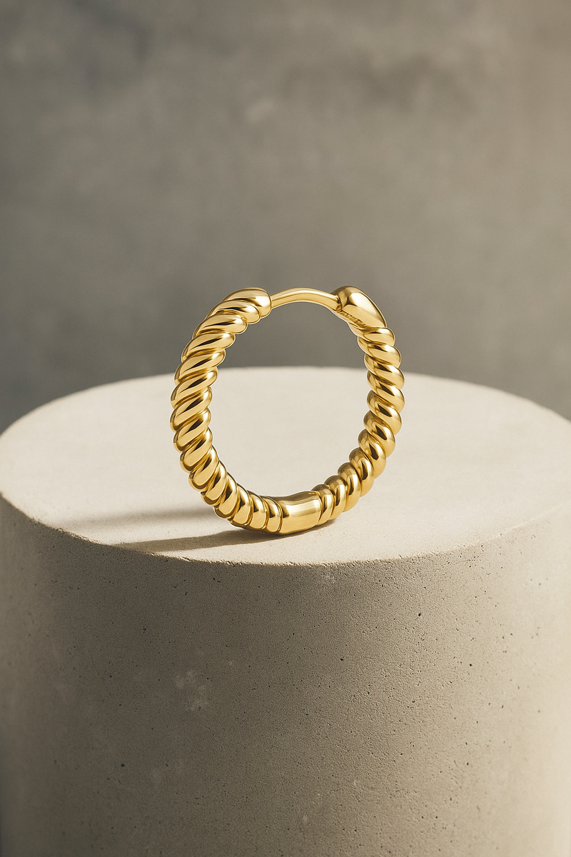Speira 18mm gold vermeil mini hoop