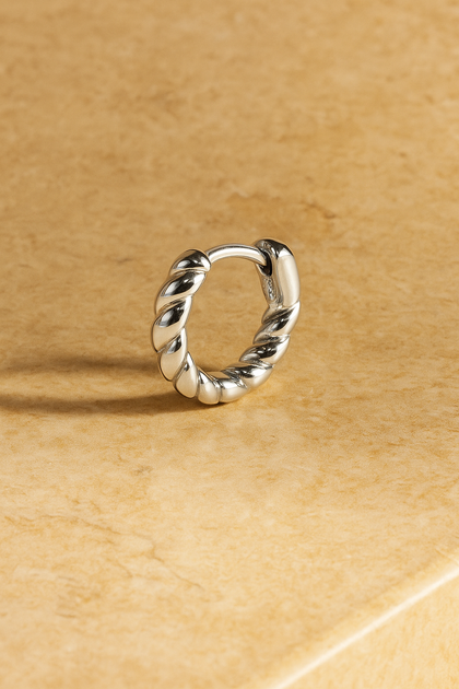 Speira 8mm sterling silver huggie