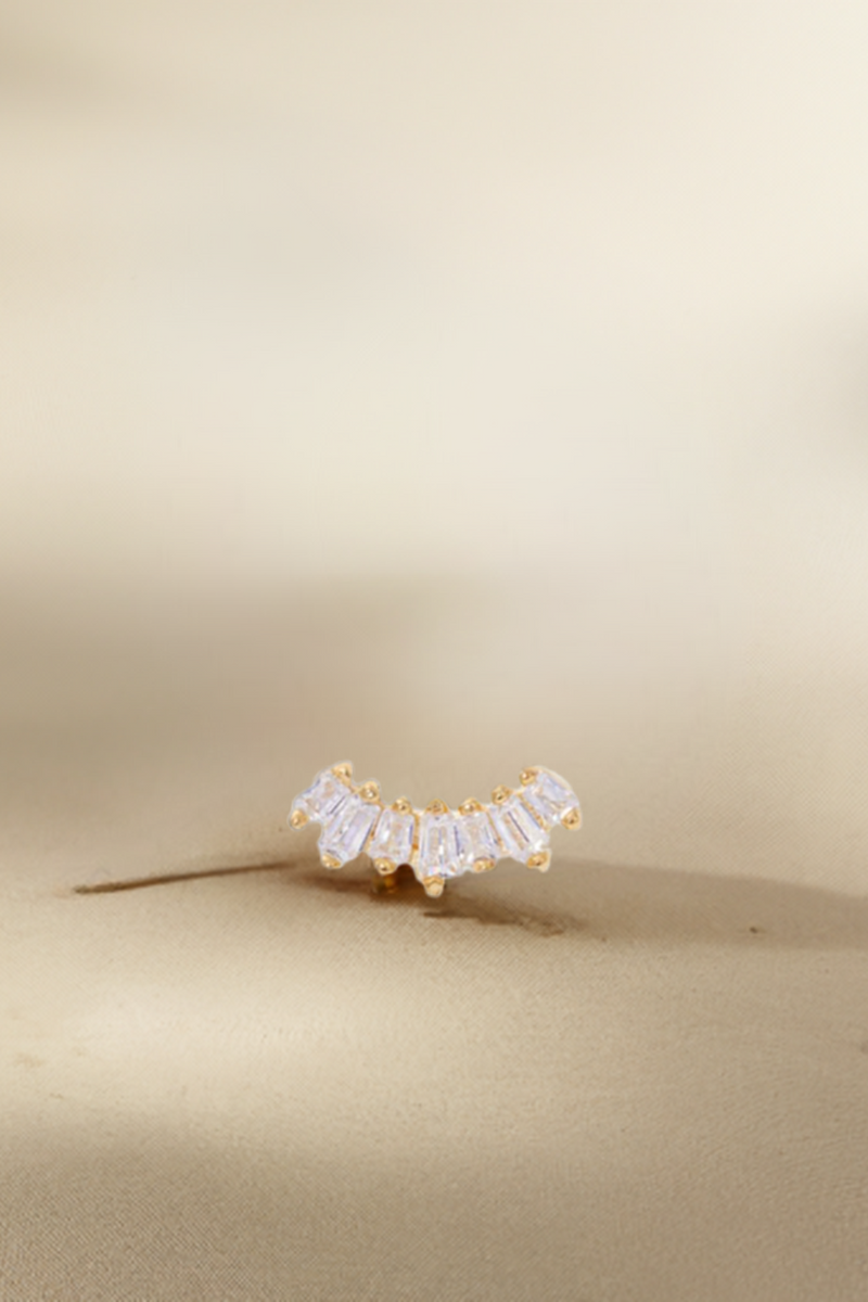 Baguette gold vermeil stud earring (ball screw)