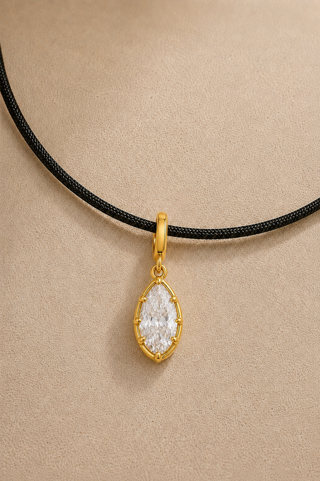 Vittoria Marquise Cord Necklace – Gold