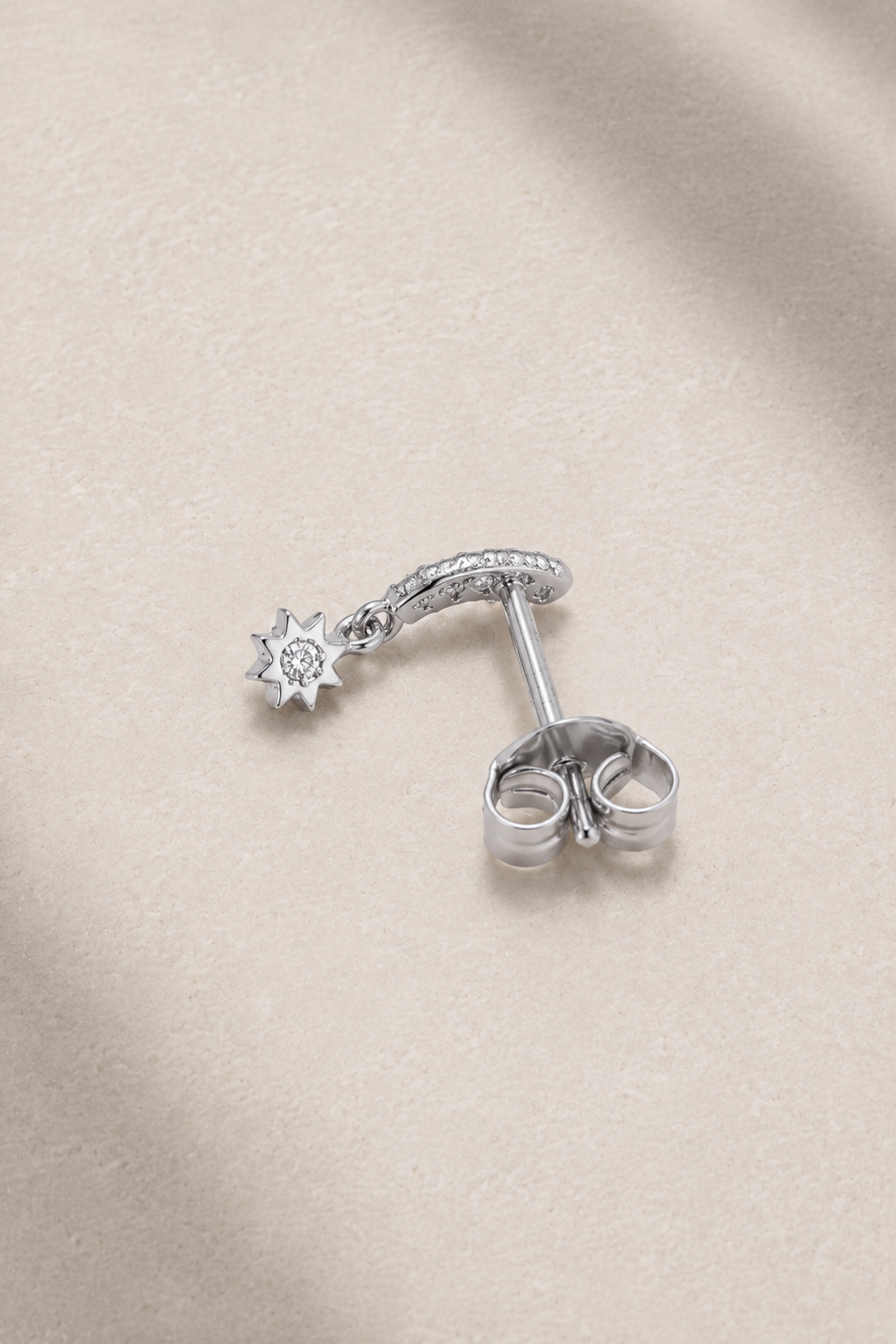 Back view of Étoile Silver Stud Earring with butterfly post fastening