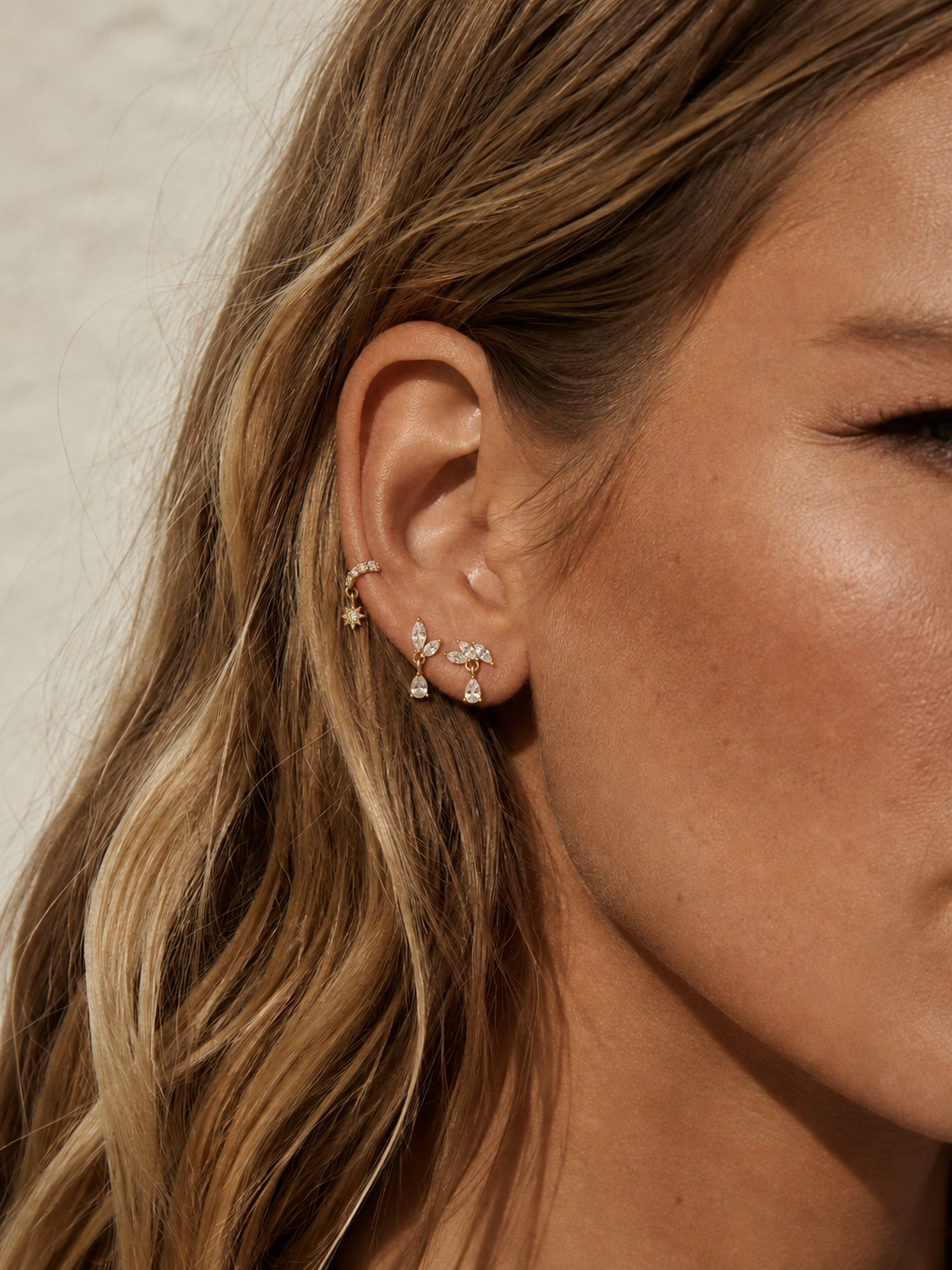 Papillon Gold Stud Earring