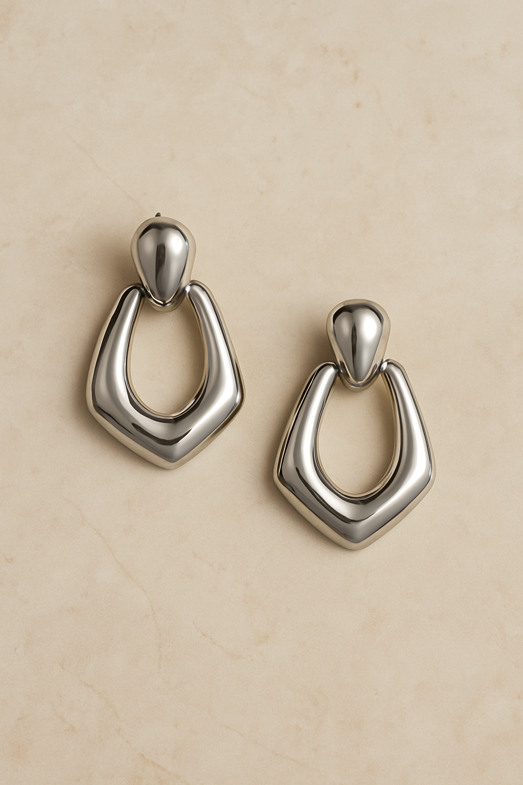 vera-puffy-geo-drop-earrings-silver-front-pair
