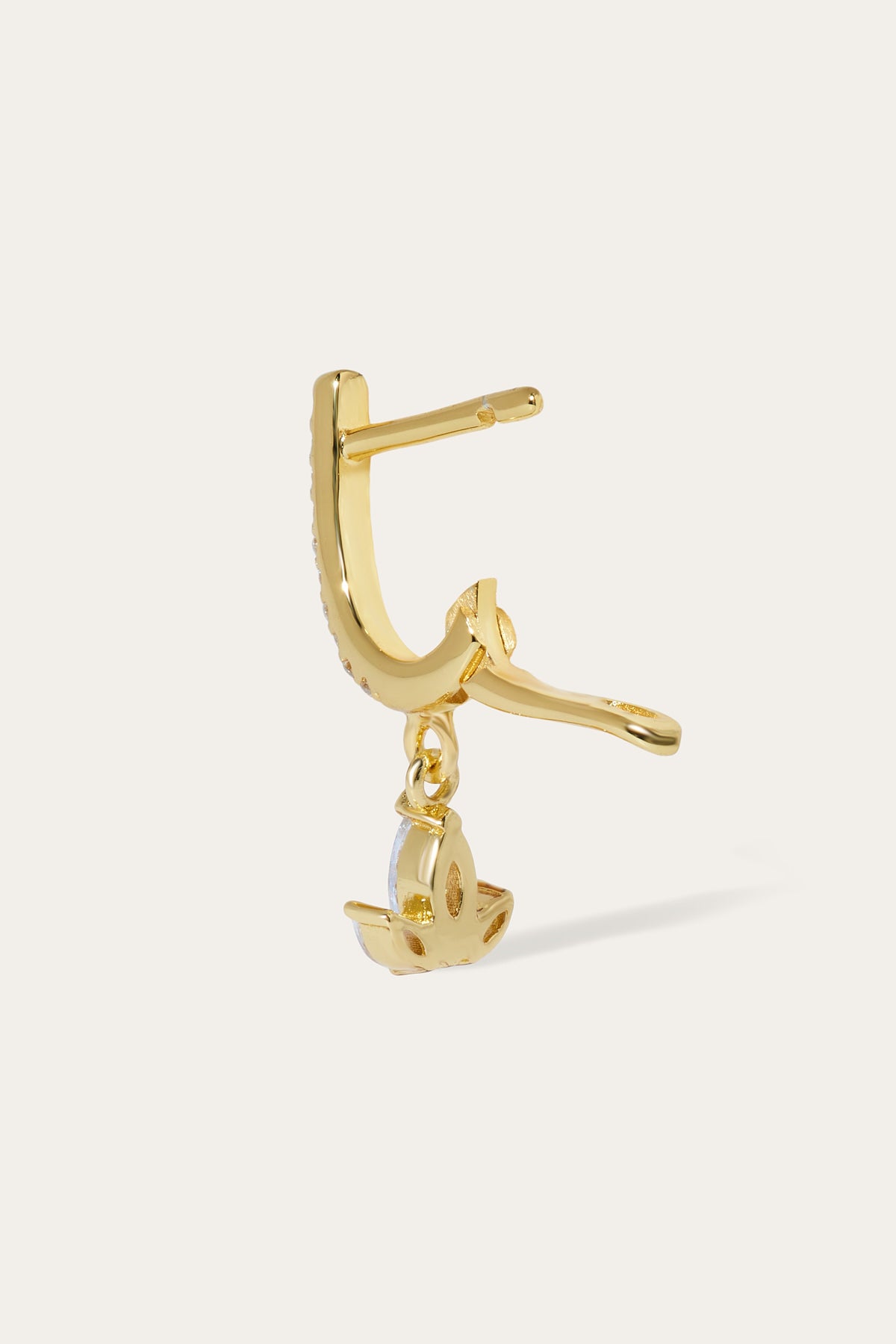 Hanging mini lotus gold vermeil earring