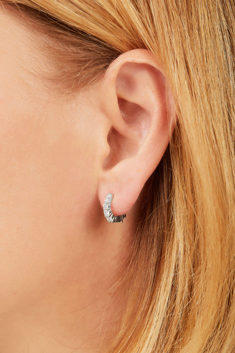 Mini Gala 8.5mm sterling silver huggie