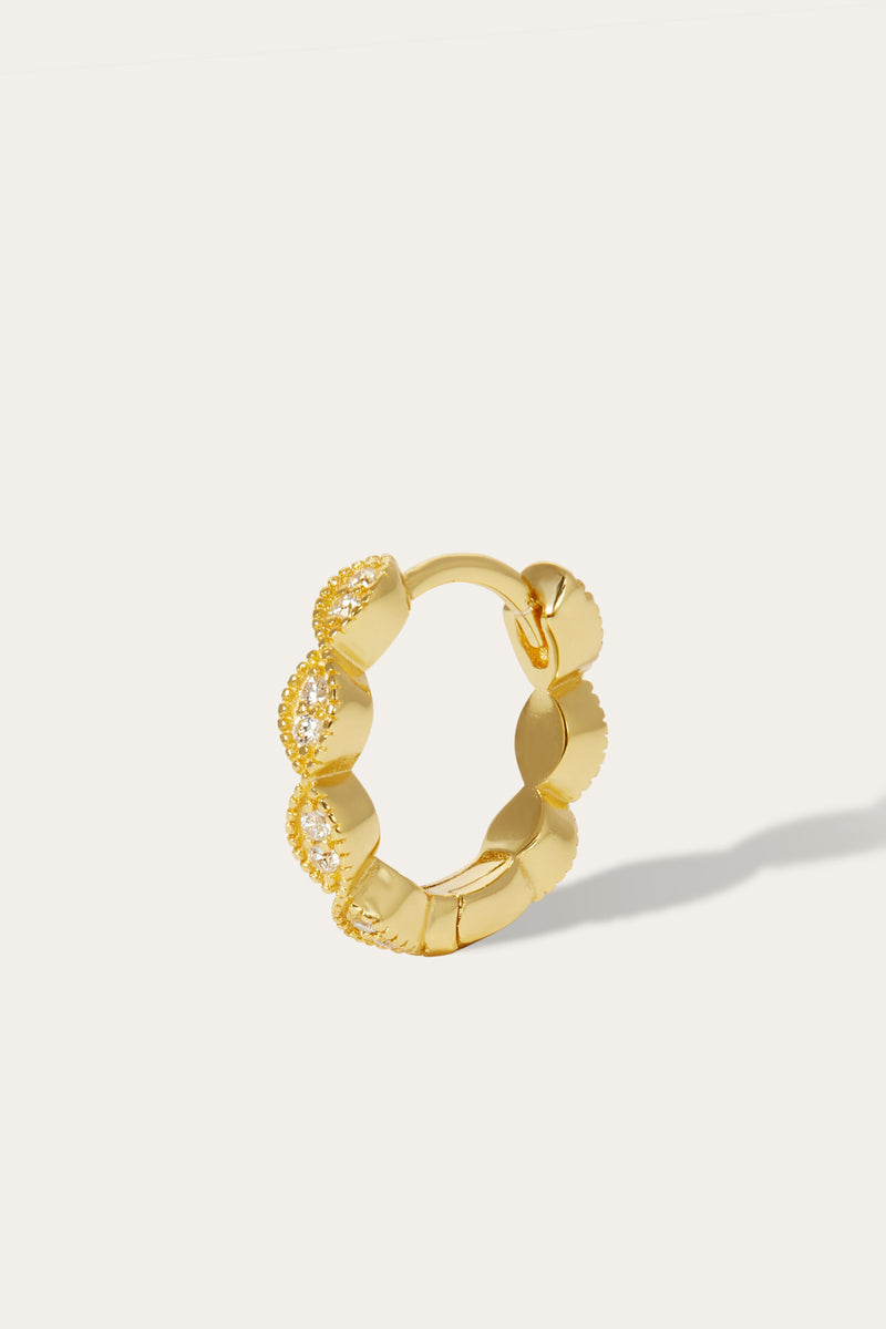 Tasha 8.5 mm gold vermeil huggie