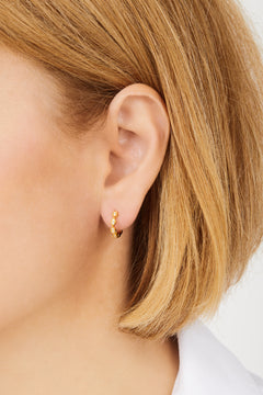 Tasha 8.5 mm gold vermeil huggie