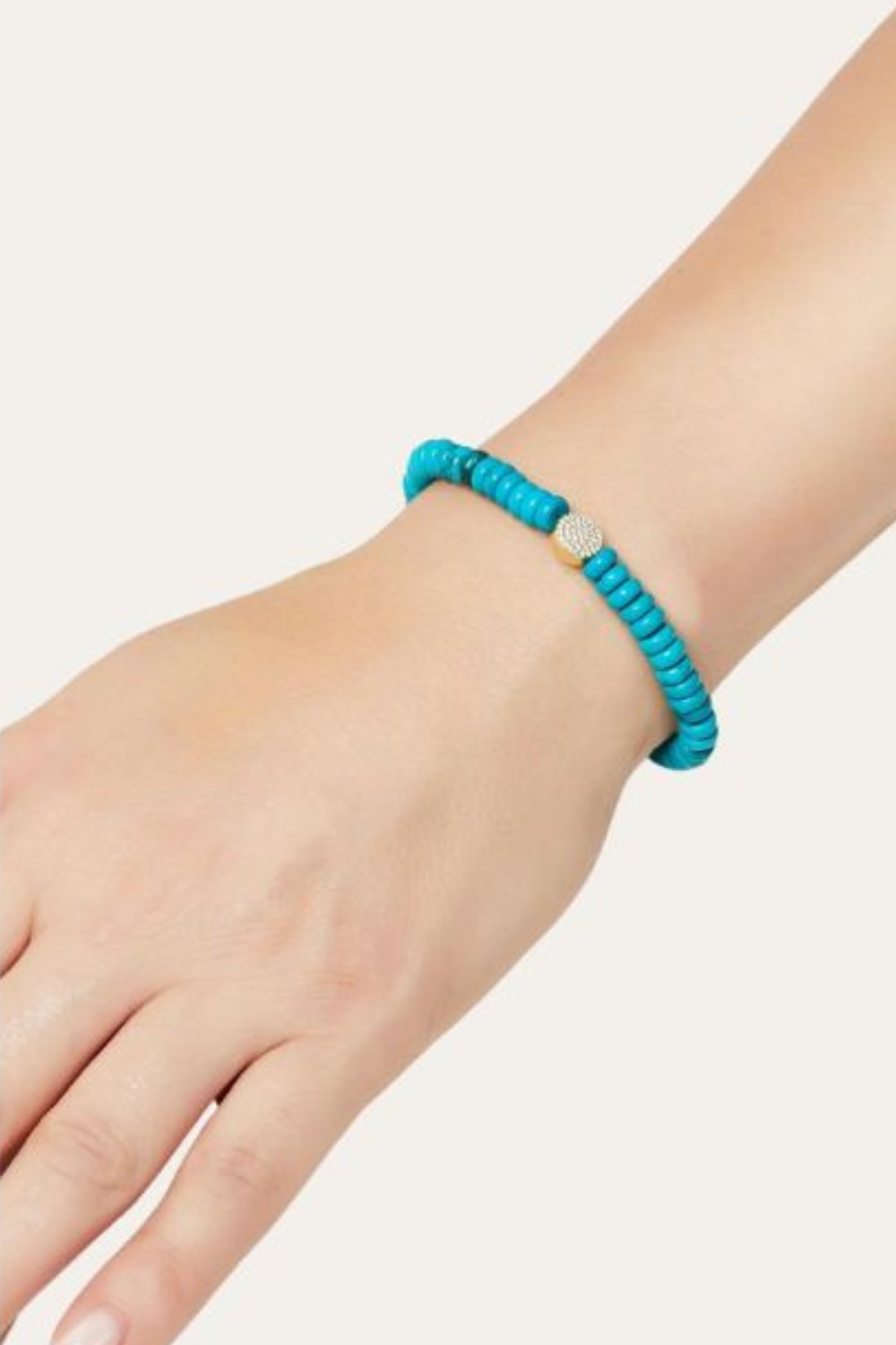 6,4 mm turquoise bead bracelet