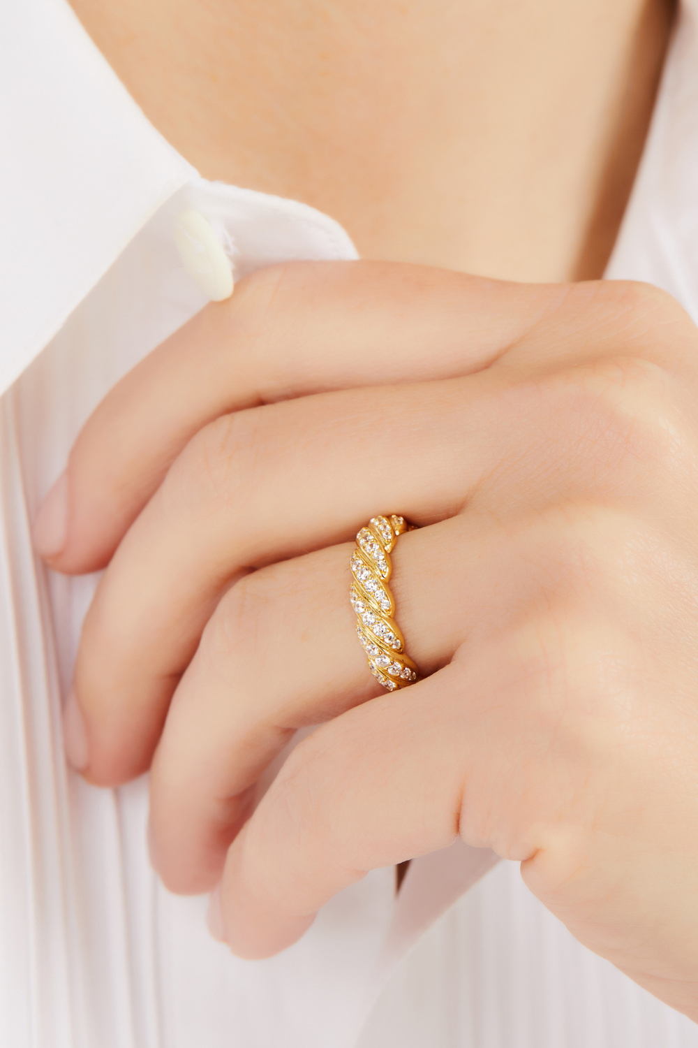 Speira small band pave ring